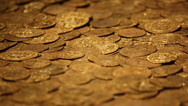 Early money wire transfer as historical payment solution